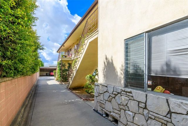 9614 Live Oak Avenue, Temple City, CA 91780