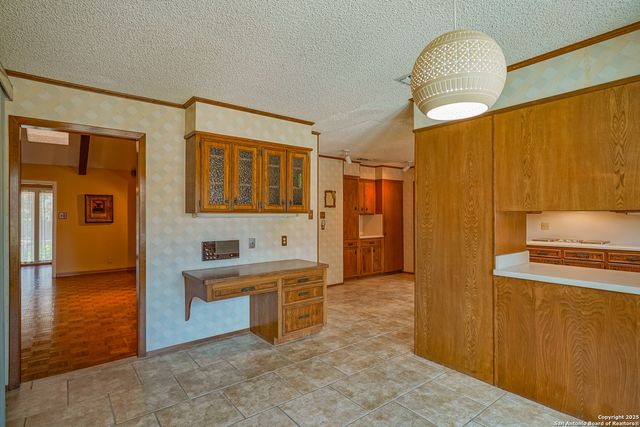 6303 LAKEWOOD PARK, Windcrest, TX 78239