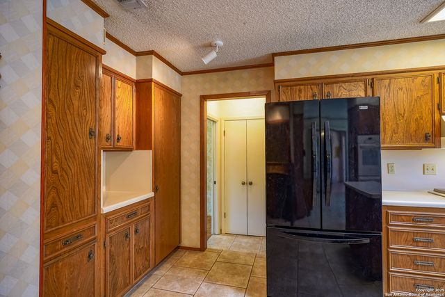 6303 LAKEWOOD PARK, Windcrest, TX 78239