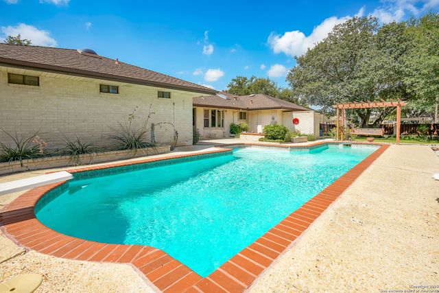 6303 LAKEWOOD PARK, Windcrest, TX 78239