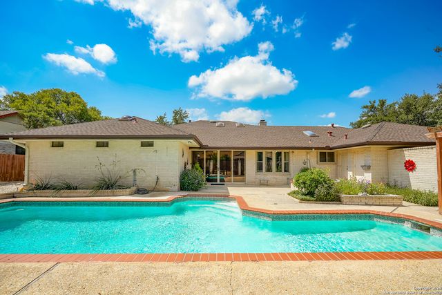 6303 LAKEWOOD PARK, Windcrest, TX 78239