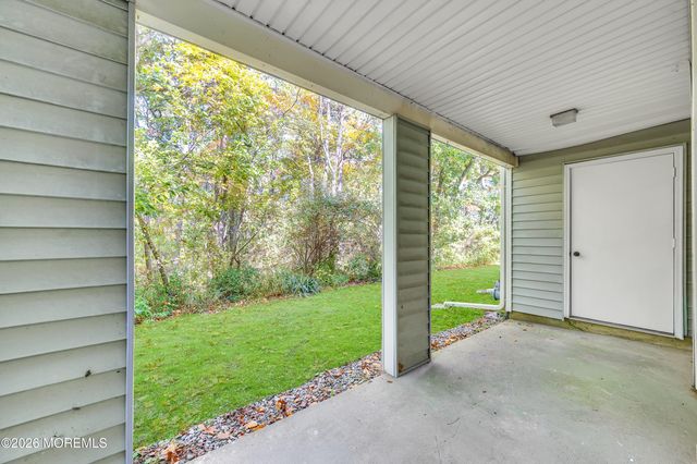 1213 Waters Edge Drive, Toms River, NJ 08753