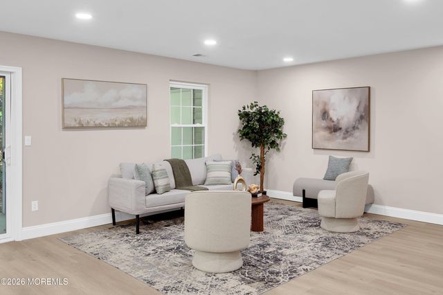 1213 Waters Edge Drive, Toms River, NJ 08753