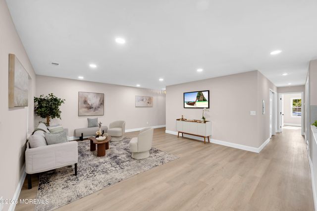 1213 Waters Edge Drive, Toms River, NJ 08753