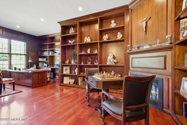 100 Richdale Road, Colts Neck, NJ 07722