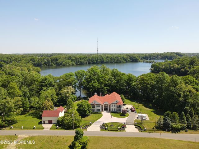 100 Richdale Road, Colts Neck, NJ 07722