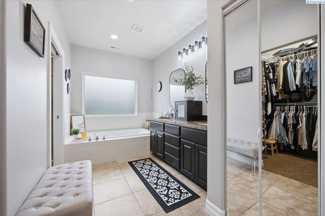 5 Tulip Ct., Pasco, WA 99301