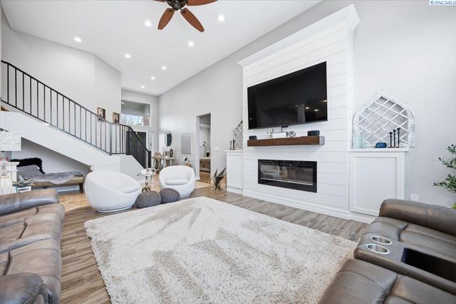 5 Tulip Ct., Pasco, WA 99301