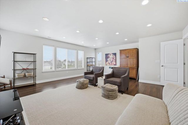 5 Tulip Ct., Pasco, WA 99301