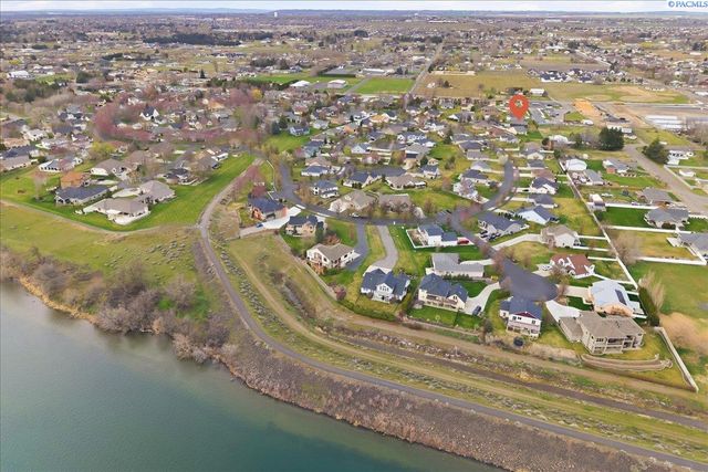 5 Tulip Ct., Pasco, WA 99301