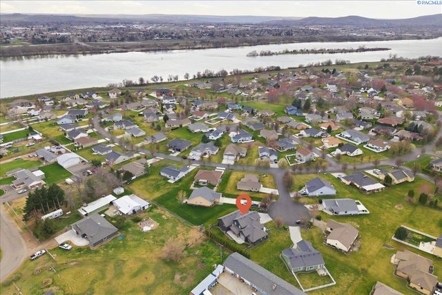 5 Tulip Ct., Pasco, WA 99301