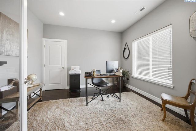 5 Tulip Ct., Pasco, WA 99301