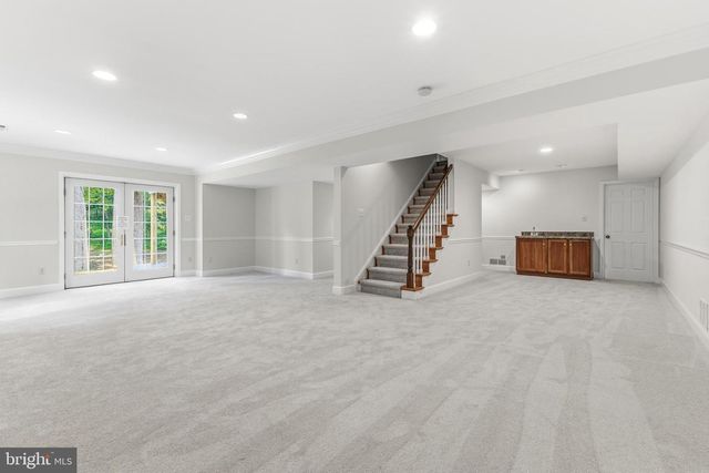 9200 RIPPLE BROOK RD, Great Falls, VA 22066