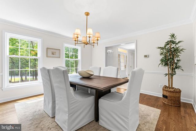 9200 RIPPLE BROOK RD, Great Falls, VA 22066