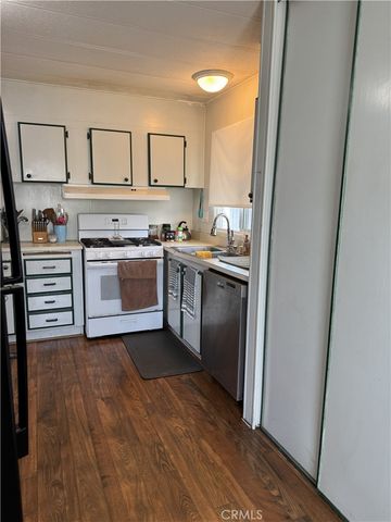 3700 Olds Road 38, Oxnard, CA 93033