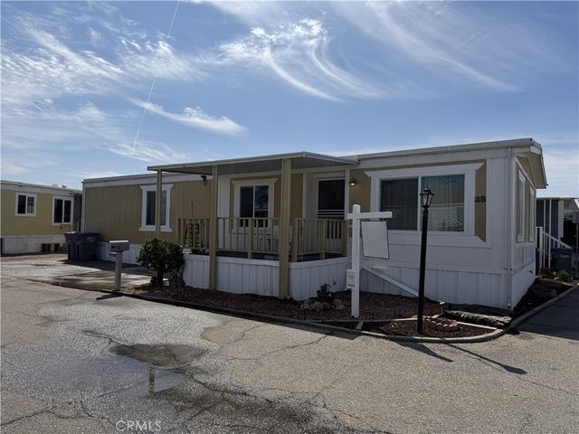 3700 Olds Road 38, Oxnard, CA 93033
