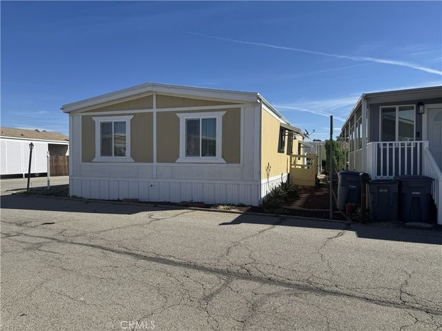 3700 Olds Road 38, Oxnard, CA 93033