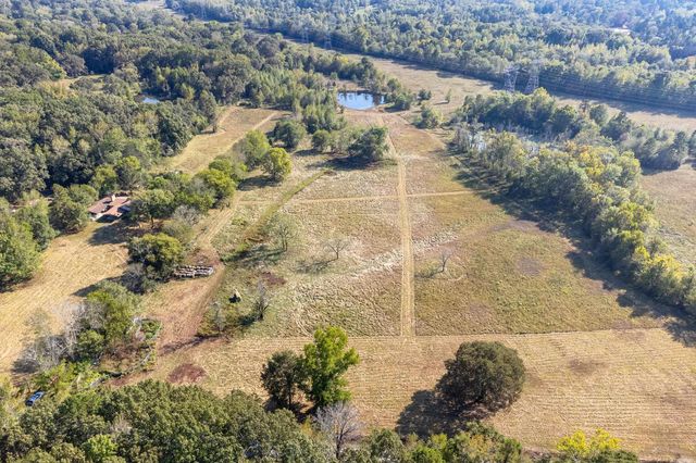 23201 Barry Lane, Little Rock, AR 72210