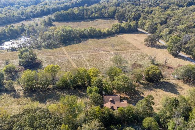 23201 Barry Lane, Little Rock, AR 72210