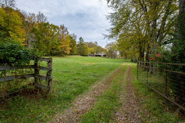 23201 Barry Lane, Little Rock, AR 72210