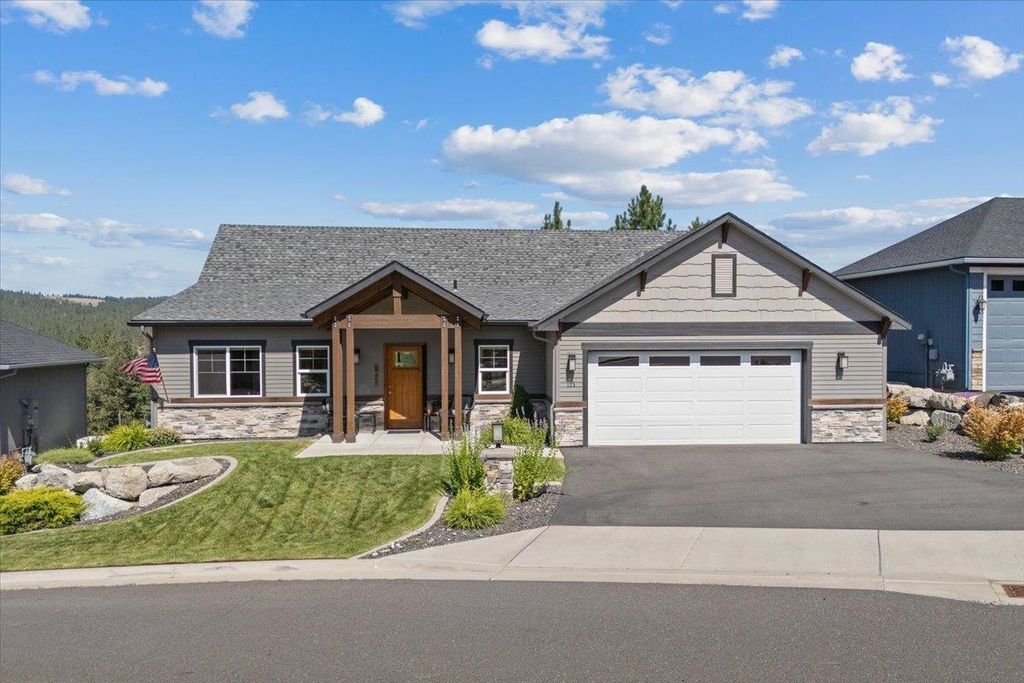 125 E Sapphire Ln, Spokane, WA 99208