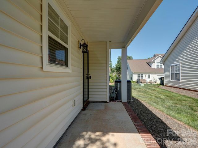 8339 Brickle Lane, Huntersville, NC 28078