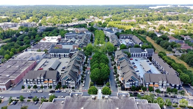 8339 Brickle Lane, Huntersville, NC 28078