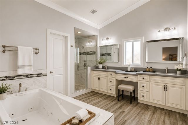 5353 Dorrell Lane, Las Vegas, NV 89131