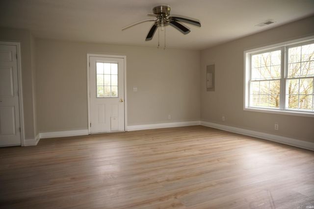 4020 N Fourth Avenue, Evansville, IN 47711