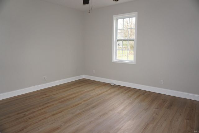 4020 N Fourth Avenue, Evansville, IN 47711