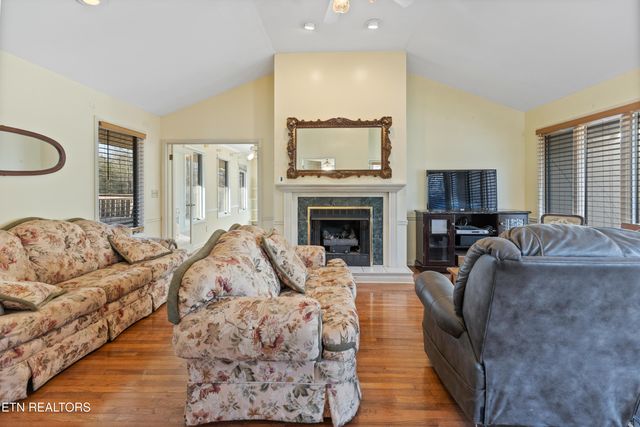 14429 Burton Rd, Birchwood, TN 37308