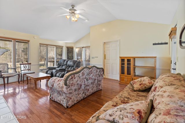 14429 Burton Rd, Birchwood, TN 37308