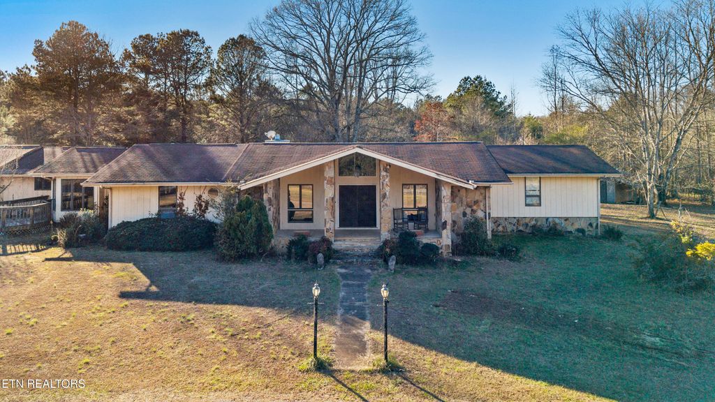 14429 Burton Rd, Birchwood, TN 37308
