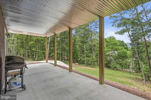 8315 SUPINLICK RIDGE RD, Mt Jackson, VA 22842