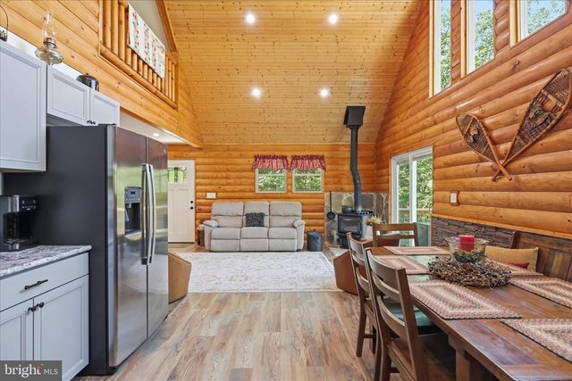 8315 SUPINLICK RIDGE RD, Mt Jackson, VA 22842
