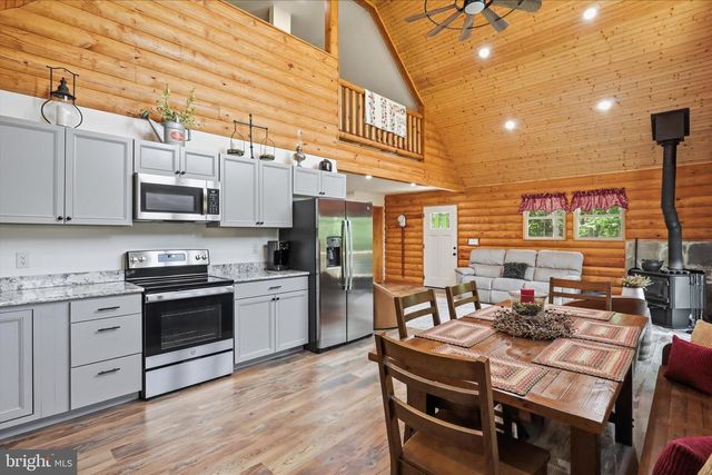 8315 SUPINLICK RIDGE RD, Mt Jackson, VA 22842