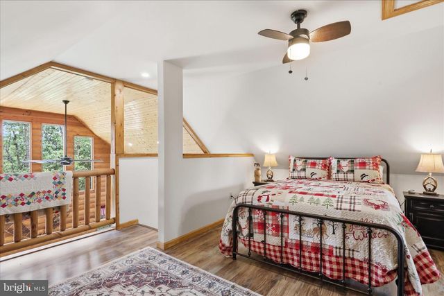 8315 SUPINLICK RIDGE RD, Mt Jackson, VA 22842