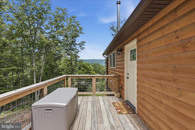 8315 SUPINLICK RIDGE RD, Mt Jackson, VA 22842