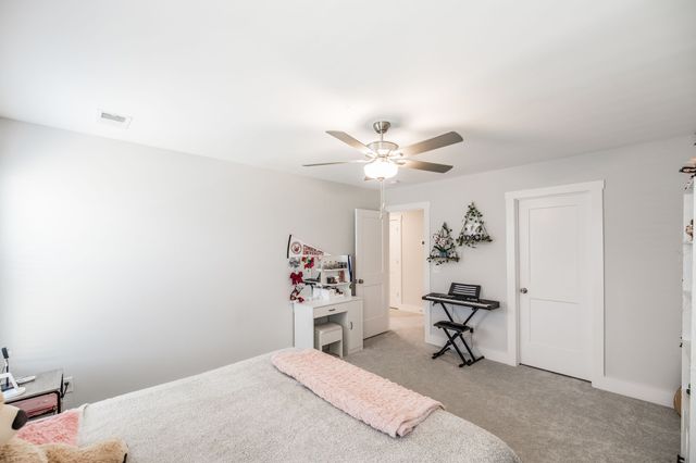 137 Cavalcade Loop, Gallatin, TN 37066