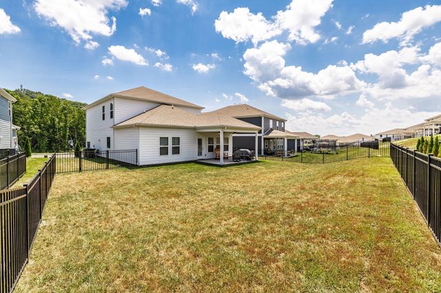 137 Cavalcade Loop, Gallatin, TN 37066