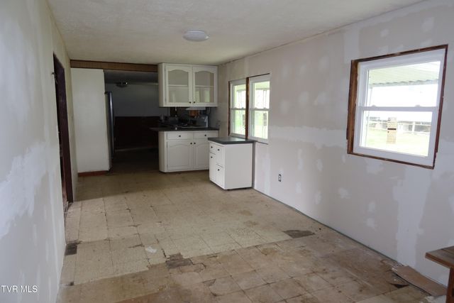 3232 Wil Rho Circle, Kingsport, TN 37660