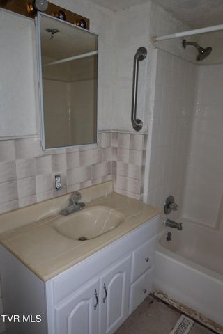 3232 Wil Rho Circle, Kingsport, TN 37660