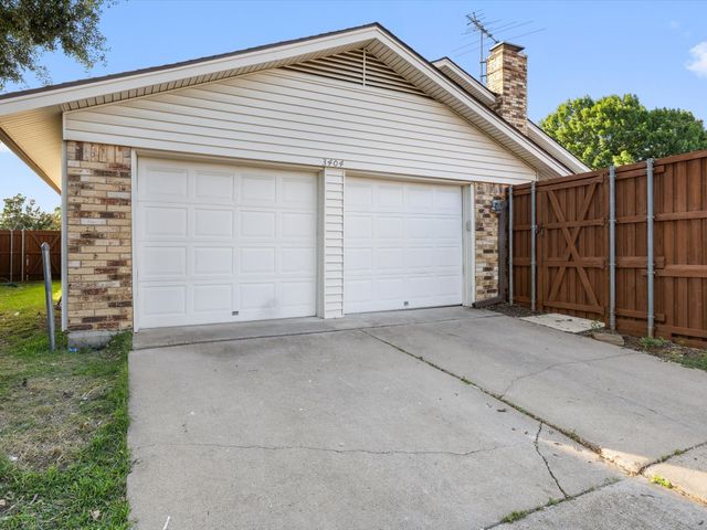 3404 Newkirk Drive, Plano, TX 75075