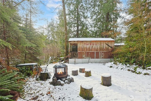 137 Paradise Drive, Ashford, WA 98304
