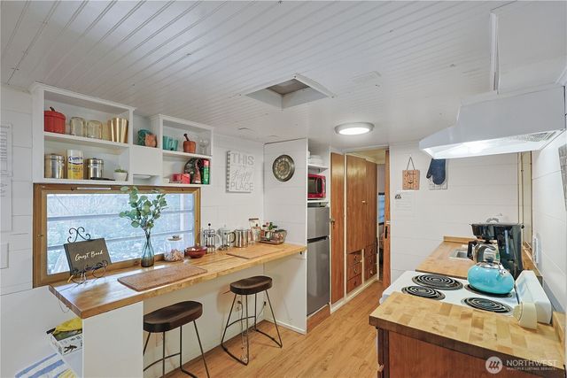 137 Paradise Drive, Ashford, WA 98304
