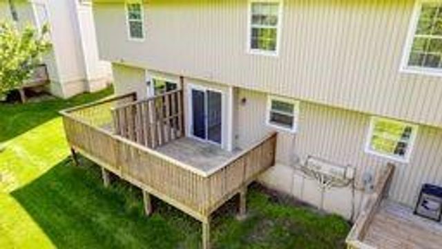 4612 NE Whispering Winds Drive C, Lee's Summit, MO 64064