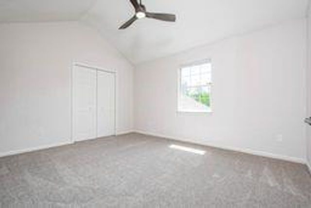 4612 NE Whispering Winds Drive C, Lee's Summit, MO 64064