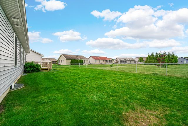 202 Allison Lane, La Porte, IN 46350