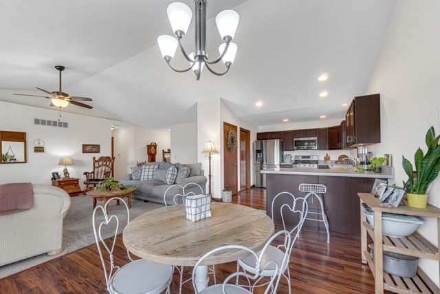 202 Allison Lane, La Porte, IN 46350