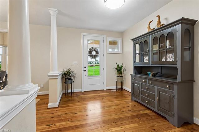 1713 Sanderson RD, Chesapeake, VA 23322